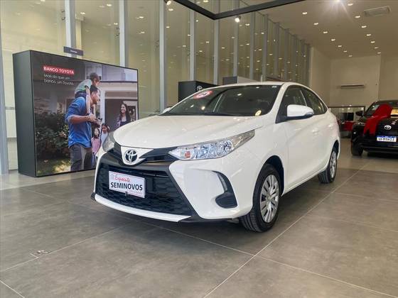 TOYOTA YARIS 1.5 16V FLEX SEDAN XL MULTIDRIVE